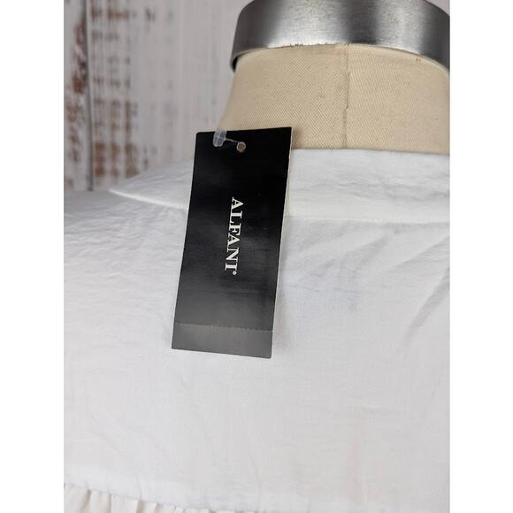 Alfani Women's Satin V-Neck Tank Top Bright White Size XL *FLAW* - Picture 6 of 6